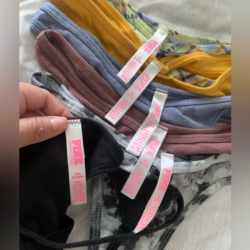 PINK VS thongs